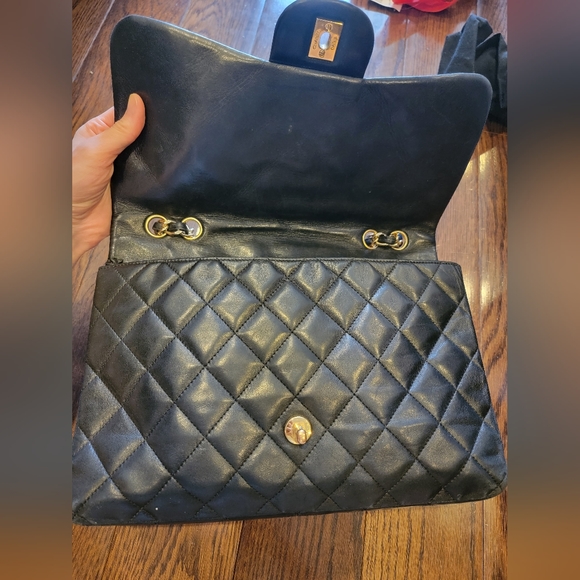 Chanel lambskin jumbo single flap- 24k gold plated hardware - Picture 3 of 16